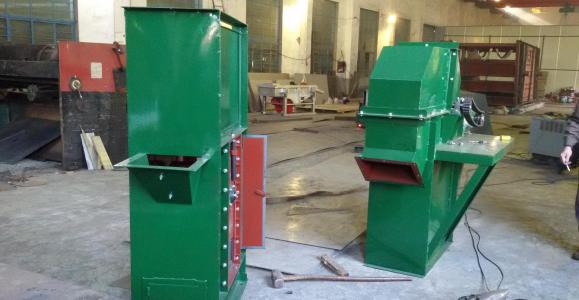 斗提機廠家生產(chǎn)展示