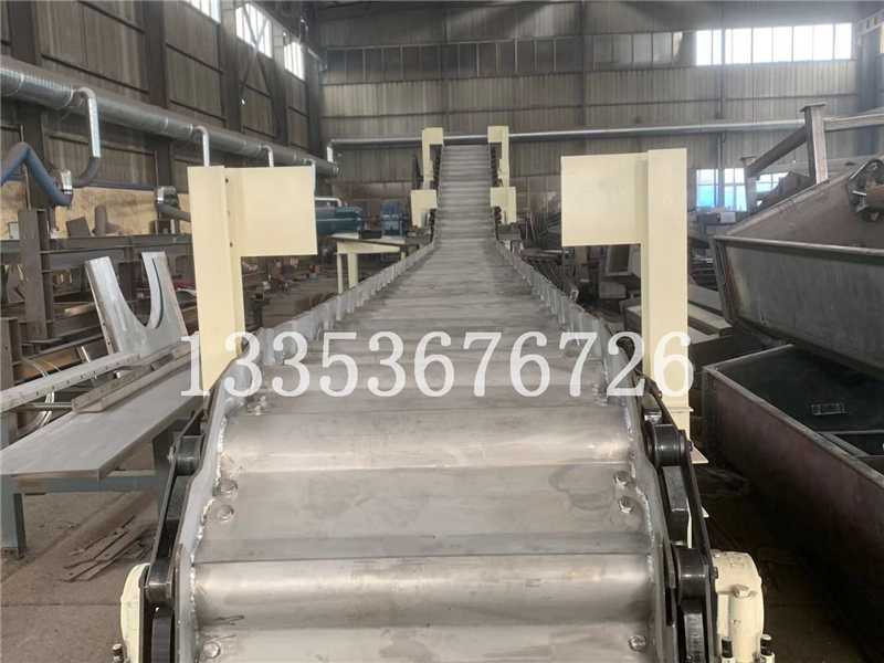 不銹鋼防腐蝕鱗板式輸送機(jī)5 不銹鋼防腐蝕鱗板式輸送機(jī)5