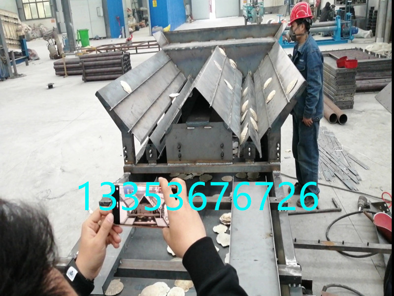 扇貝排序振動篩可實(shí)現(xiàn)多重情況分級排序！